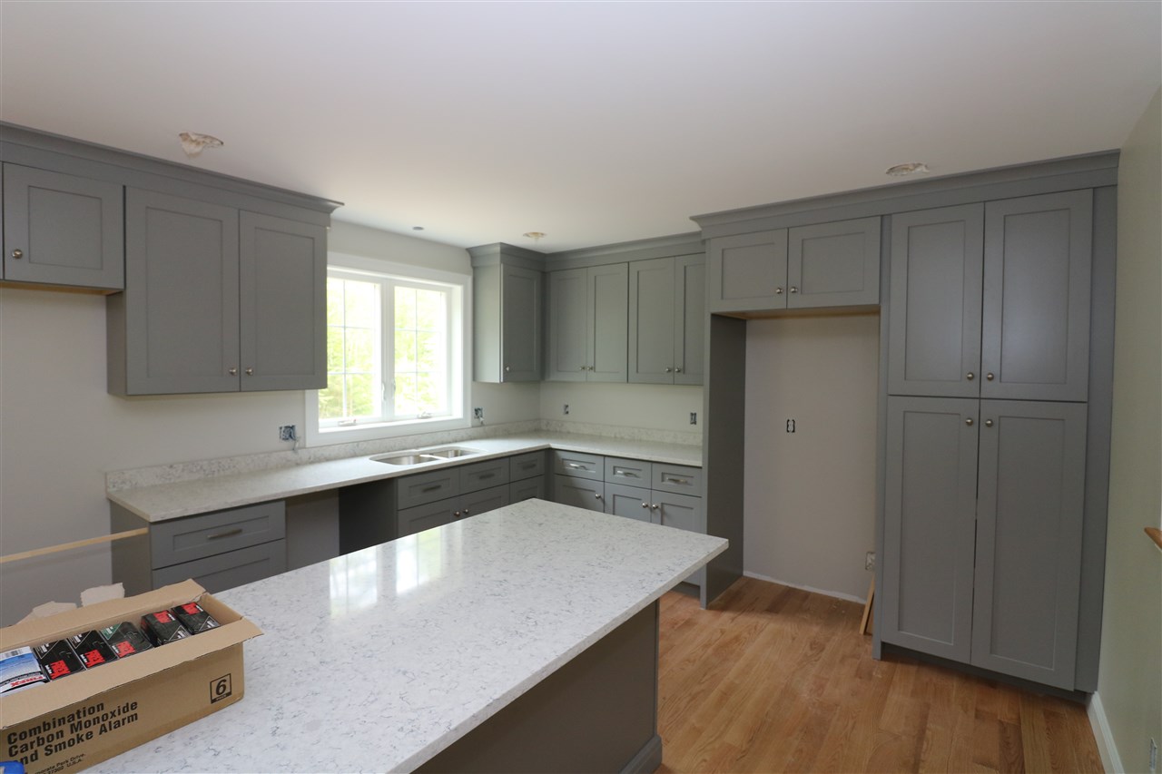 108 Raymond Road, Unit 13 Nottingham, NH 03290 - Photo 14 of 29