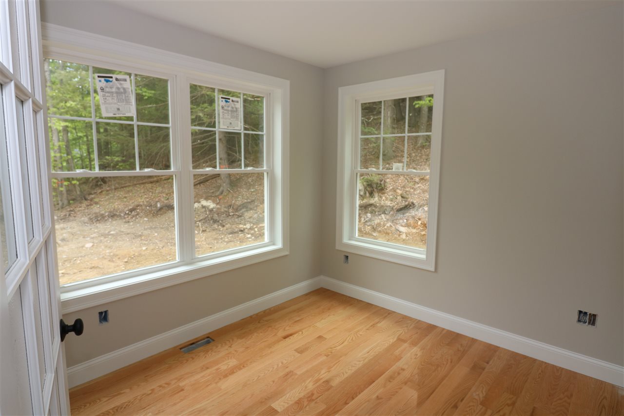 108 Raymond Road, Unit 13 Nottingham, NH 03290 - Photo 16 of 29