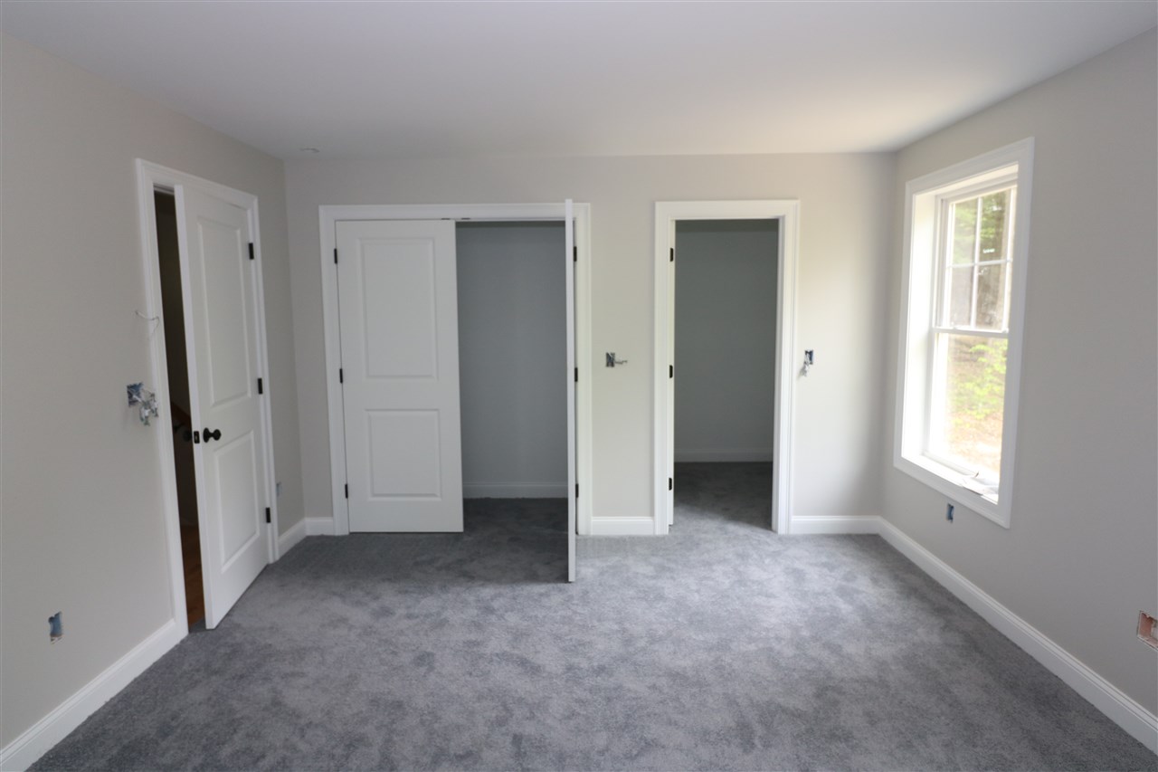 108 Raymond Road, Unit 13 Nottingham, NH 03290 - Photo 3 of 29
