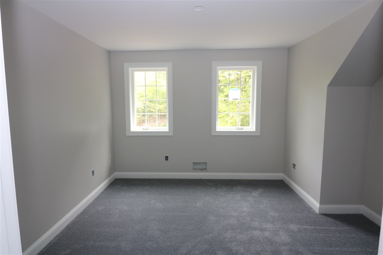 108 Raymond Road, Unit 13 Nottingham, NH 03290 - Photo 24 of 29