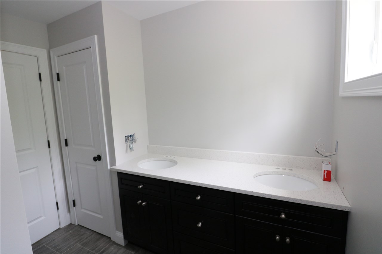 108 Raymond Road, Unit 13 Nottingham, NH 03290 - Photo 29 of 29