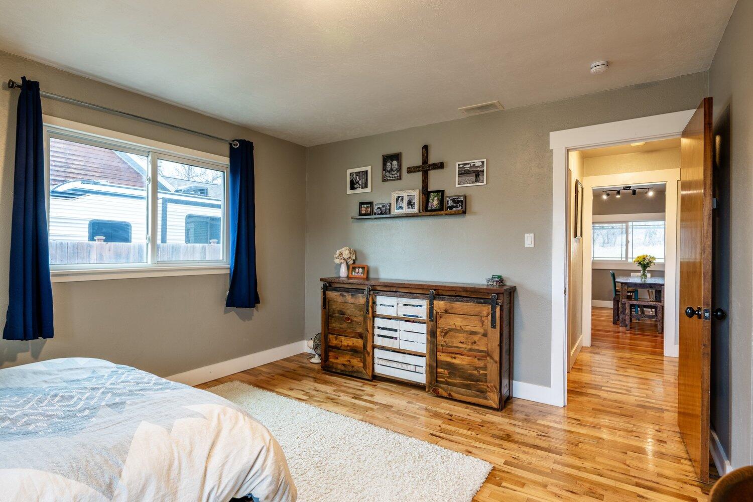 662 Harrison Street Sheridan, WY 82801 - Photo 13 of 27 13 Primary