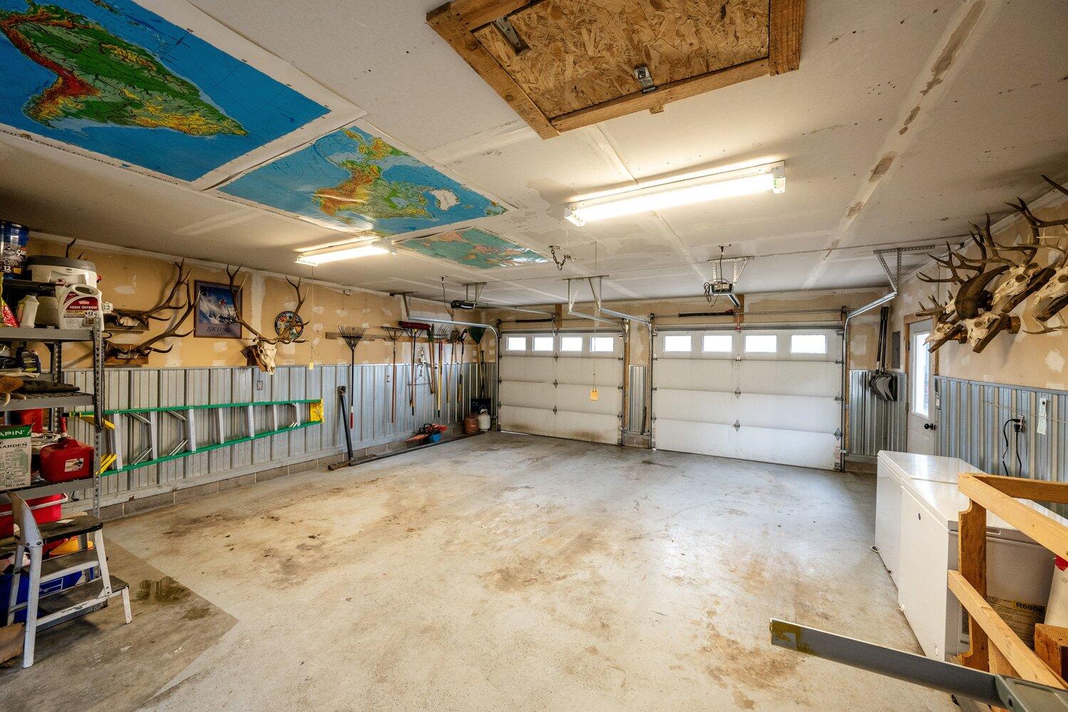 662 Harrison Street Sheridan, WY 82801 - Photo 23 of 27 22 garage