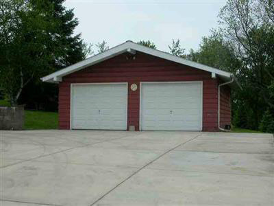13200 Shaftsburg Road Perry, MI 48872 - Photo 8 of 9 20231694-7.JPG