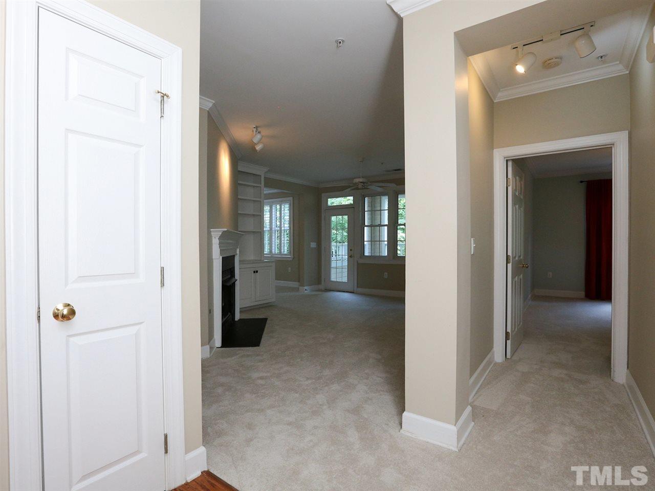 116 Northbrook Drive, Unit 203 Raleigh, NC 27609 - Photo 11 of 25 Gallery Image 11