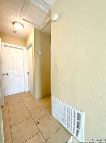 $899 | 6820 Oldham Drive, San Antonio, TX 78239