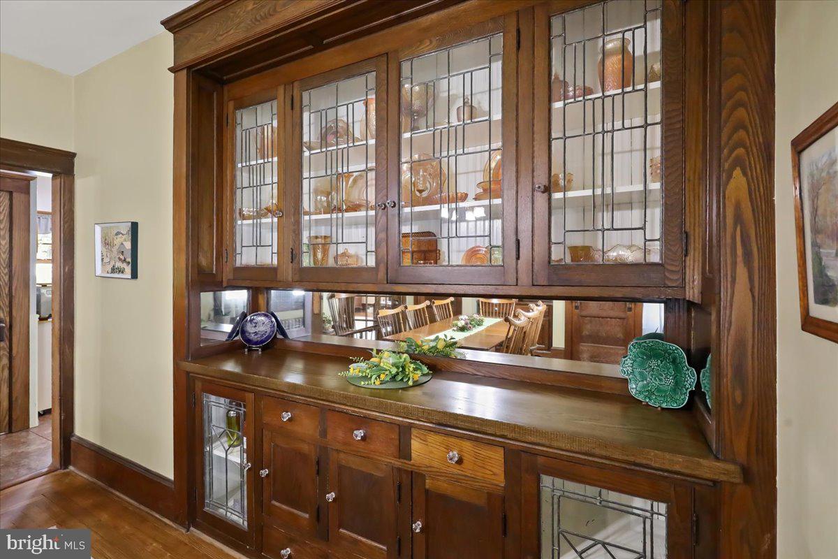 103 South Hazel Street Manheim, PA 17545 - Photo 19 of 47 Built-in Cabinets