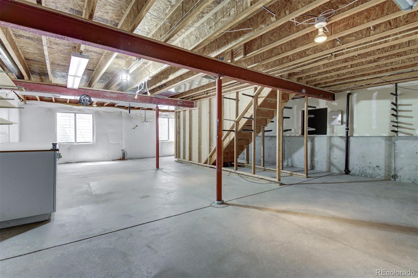 5555 South Rome Street Aurora, CO 80015 - Photo 28 of 34 a view of an empty room