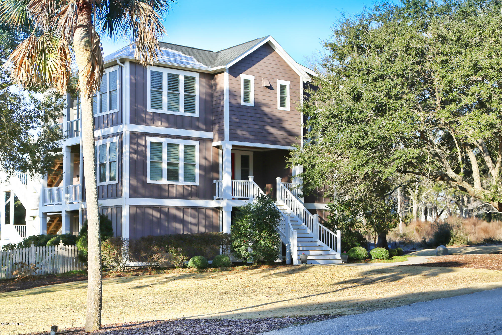 22 Long Point Lane Hampstead, NC 28443 - Photo 2 of 24 longptfront