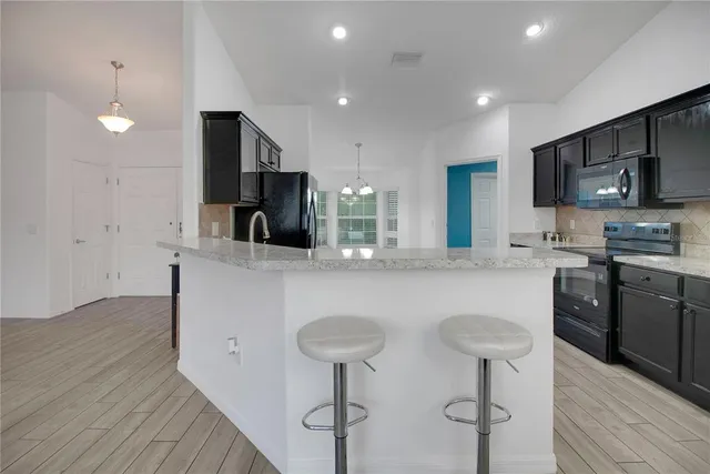 $309,000 | 314 Stone Castle Loop, Lady Lake, FL 32159