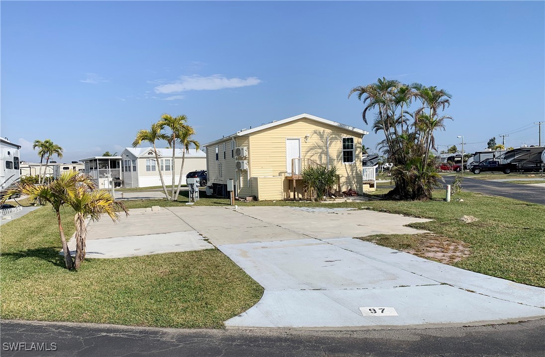 19681 Summerlin Road, Unit 97F Fort Myers, FL 33908 - Photo 2 of 17 Gallery Image 2