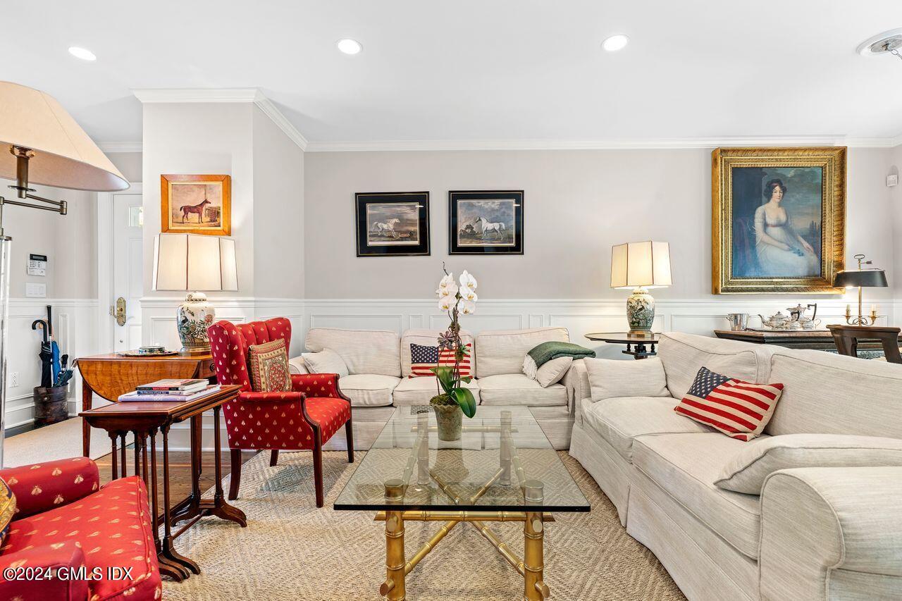 43 Maple Avenue, Unit 2 Greenwich, CT 06830 - Photo 3 of 17 a living room with furniture and a wooden floor