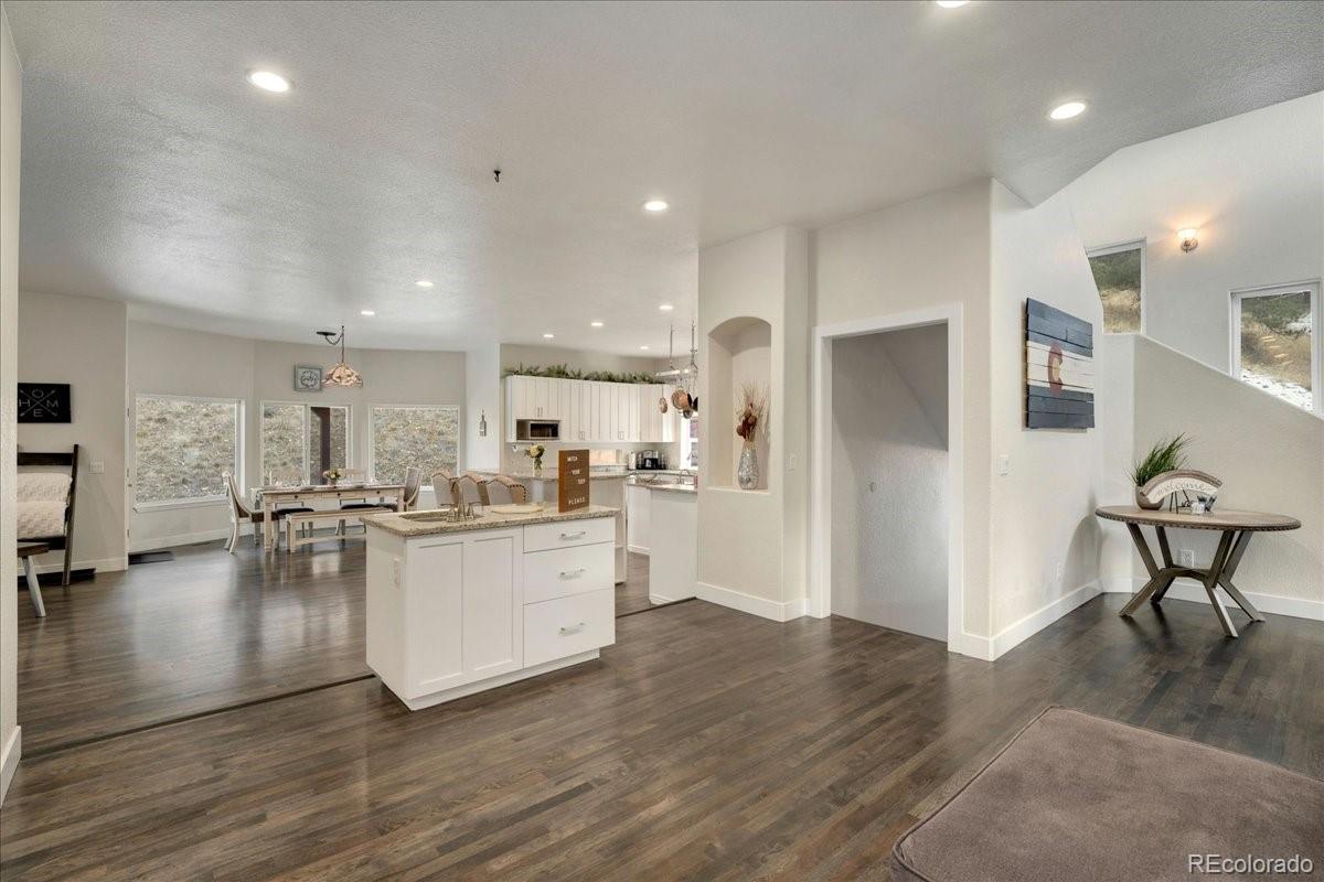 494 Thunder Road Evergreen, CO 80439 - Photo 13 of 50