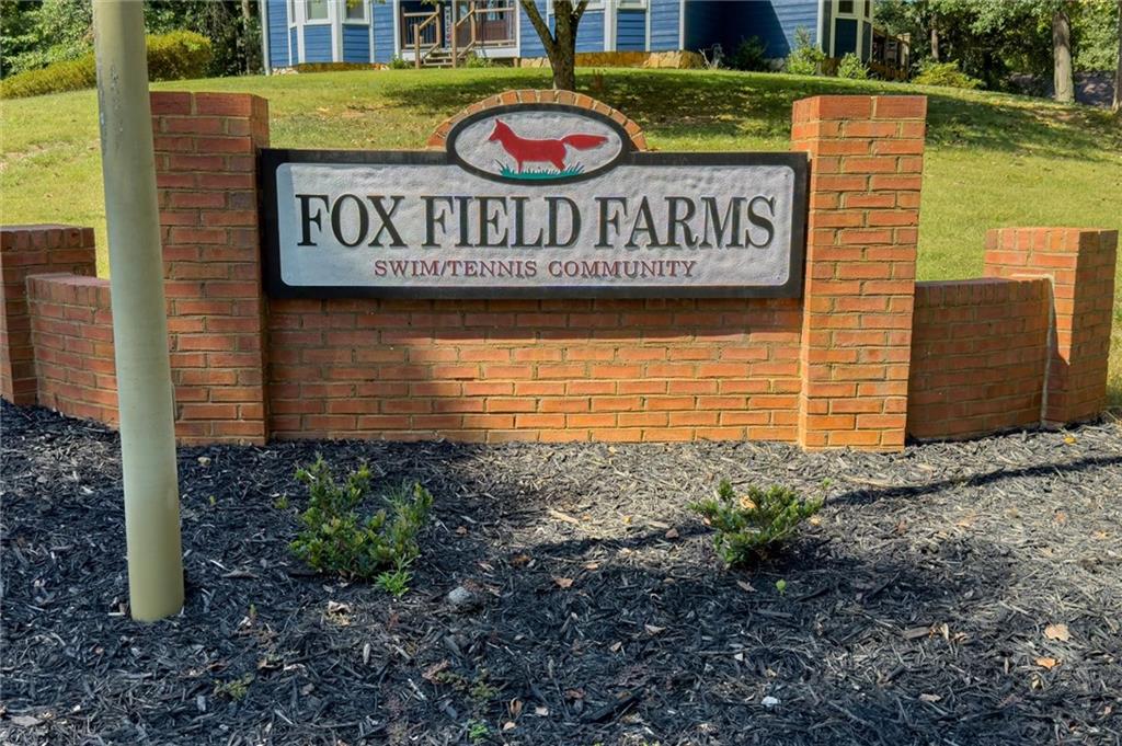 1509 Fox Hound Trce  