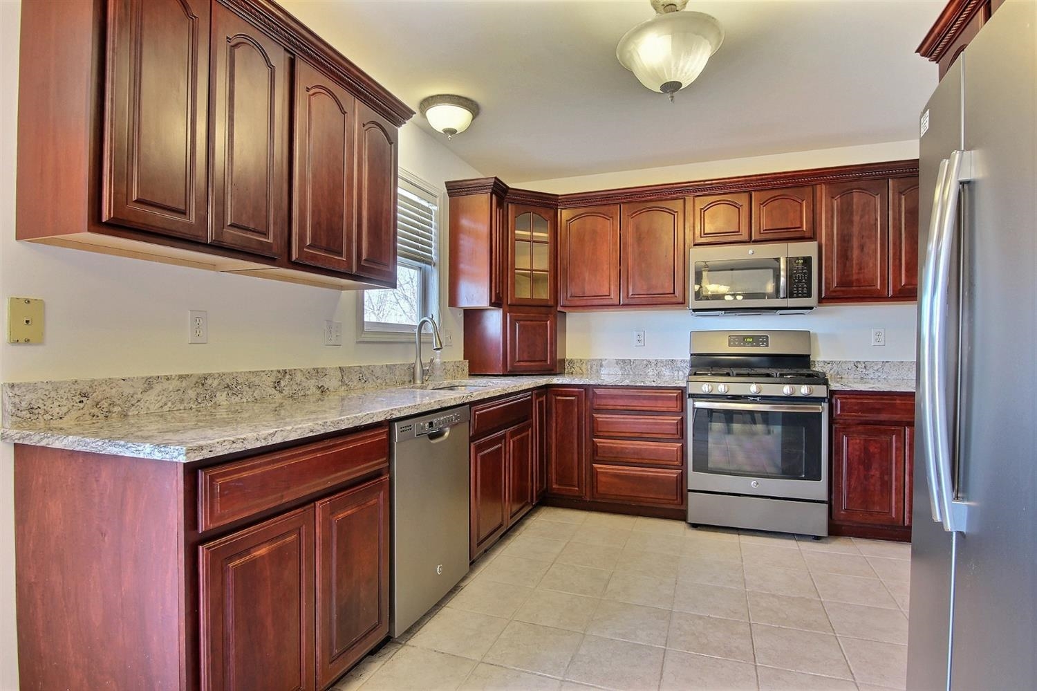 1341 Brandywine Road Crown Point, IN 46307 - Photo 11 of 23 1500x999
