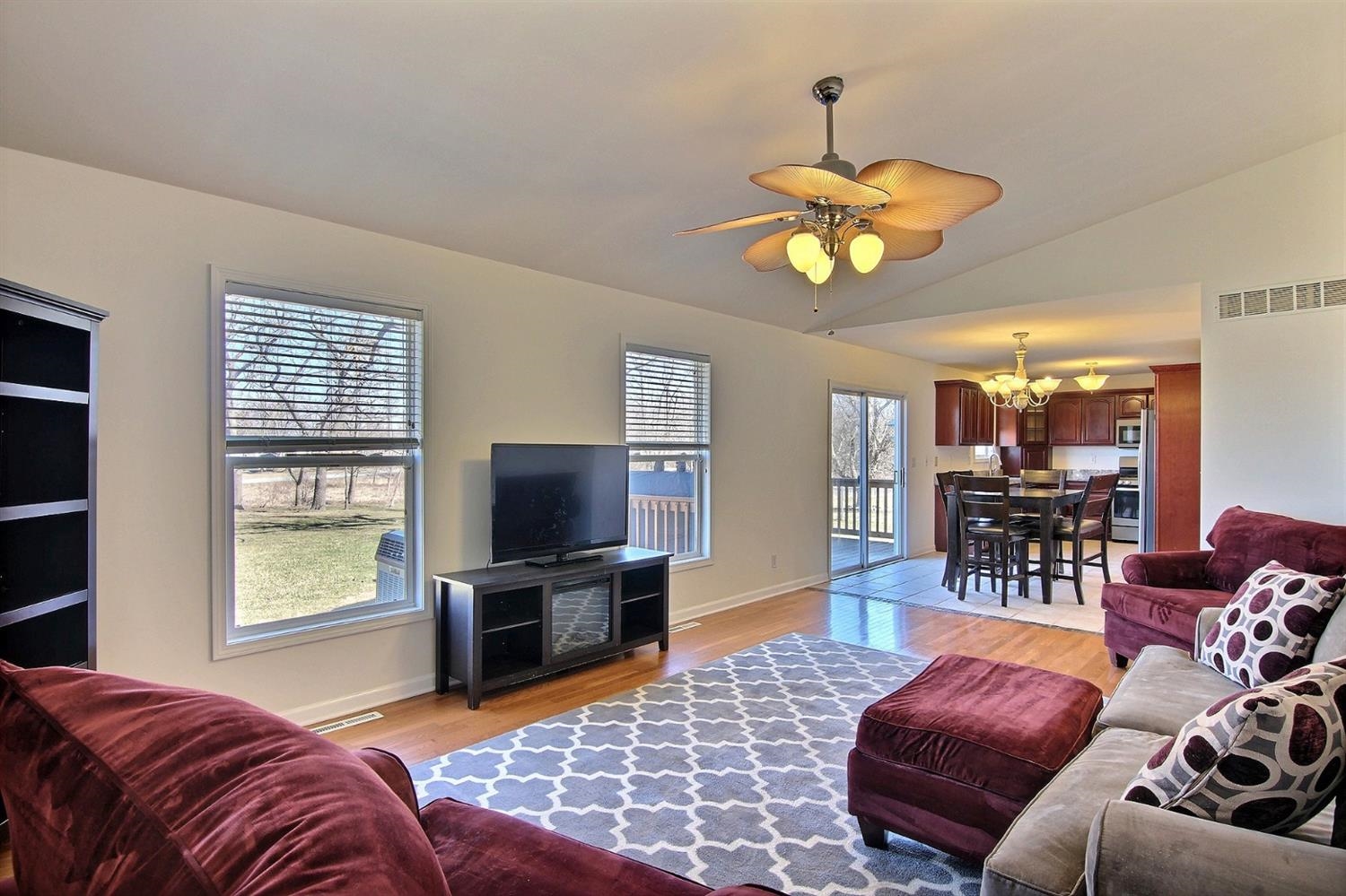 1341 Brandywine Road Crown Point, IN 46307 - Photo 12 of 23 1500x999