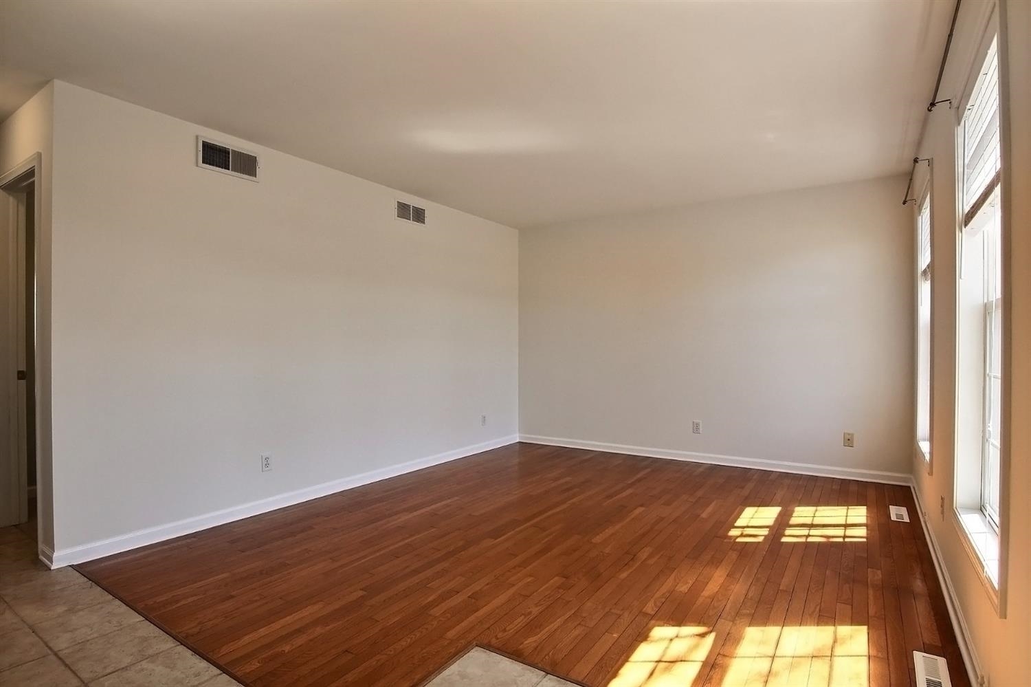 1341 Brandywine Road Crown Point, IN 46307 - Photo 8 of 23 1500x999