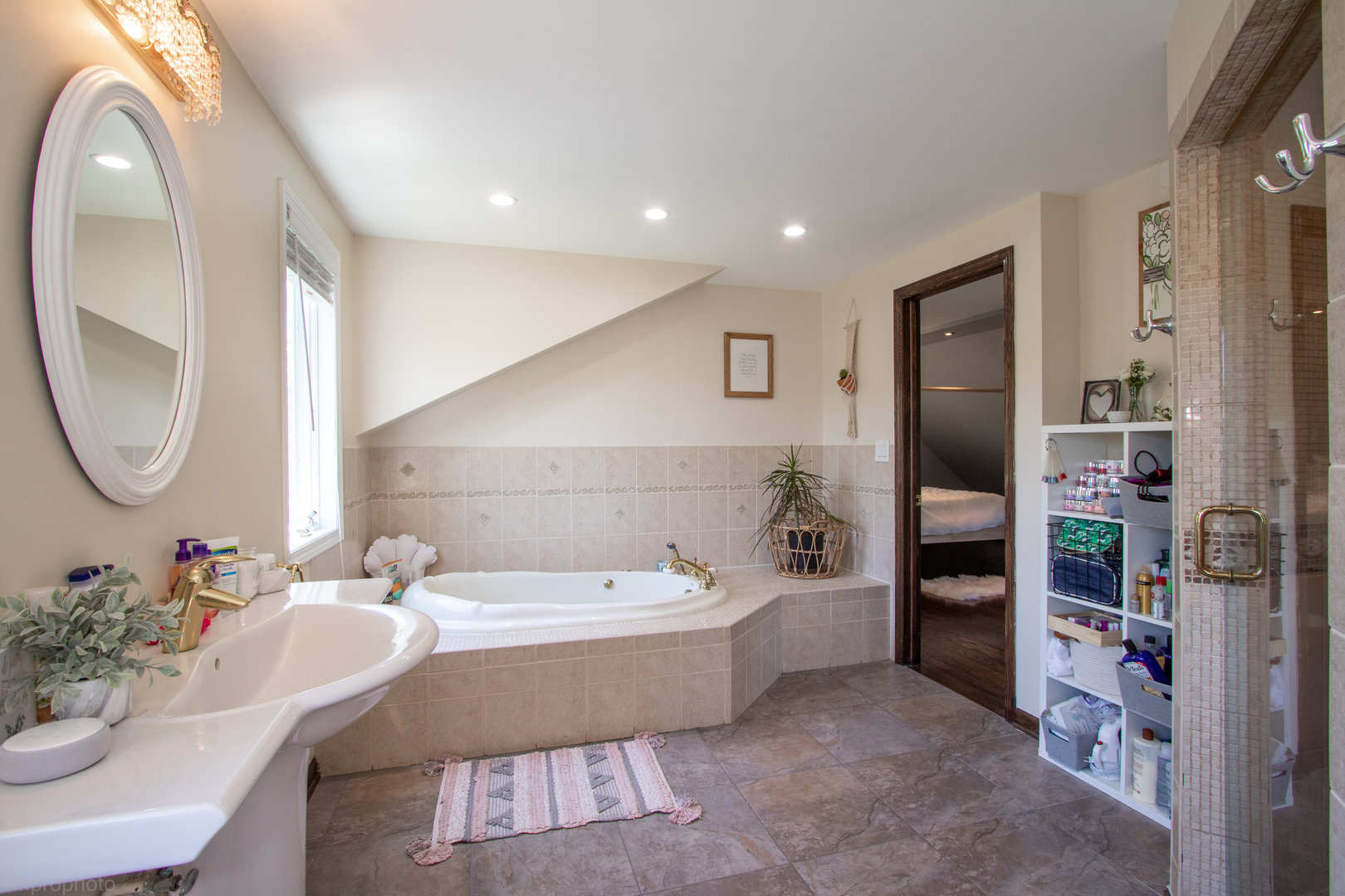 151 South Kings Row Barrington, IL 60010 - Photo 19 of 37