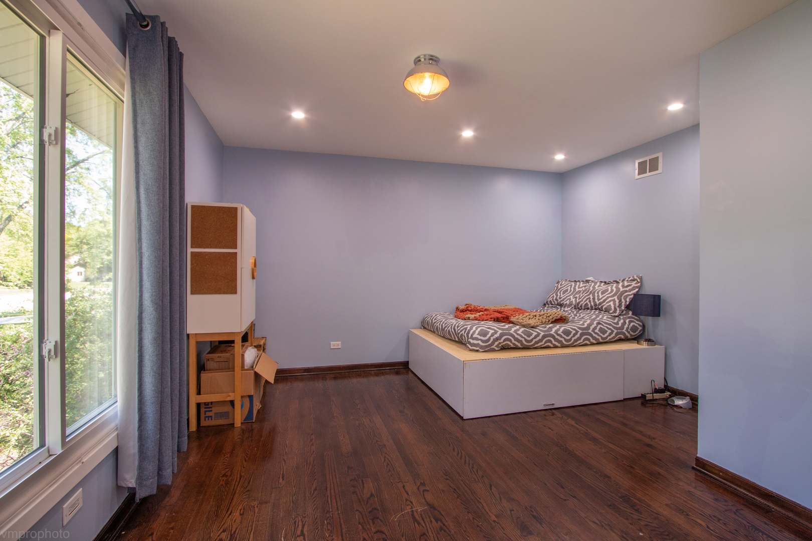 151 South Kings Row Barrington, IL 60010 - Photo 20 of 37