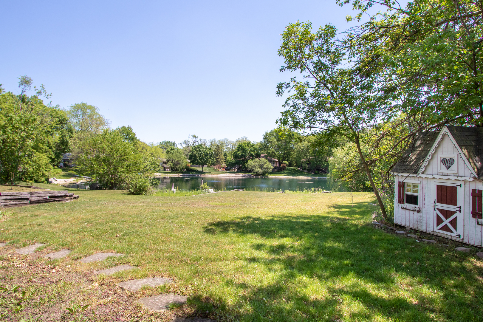 151 South Kings Row Barrington, IL 60010 - Photo 35 of 37