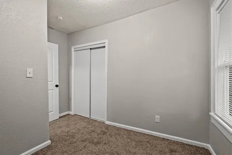 $169,900 | 1007 South Crisp Avenue, Independence, MO 64054