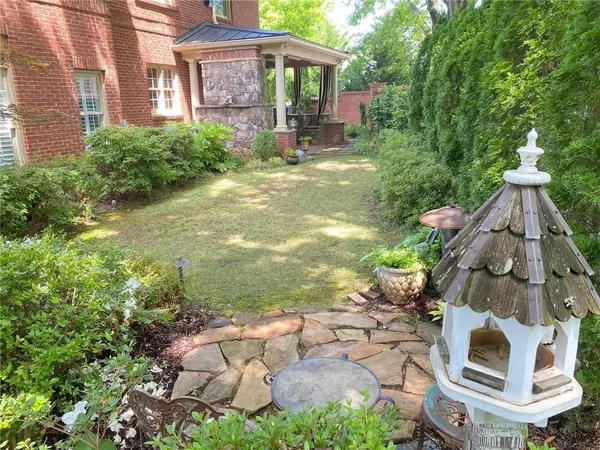 $4,175 | 2133 Lucerne Lane Southeast, Smyrna, GA 30080