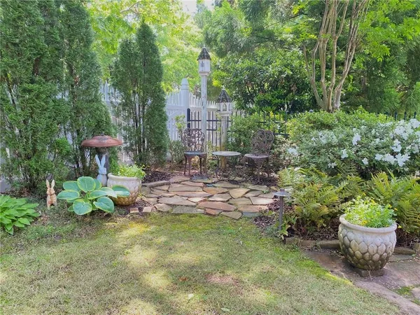 $4,175 | 2133 Lucerne Lane Southeast, Smyrna, GA 30080