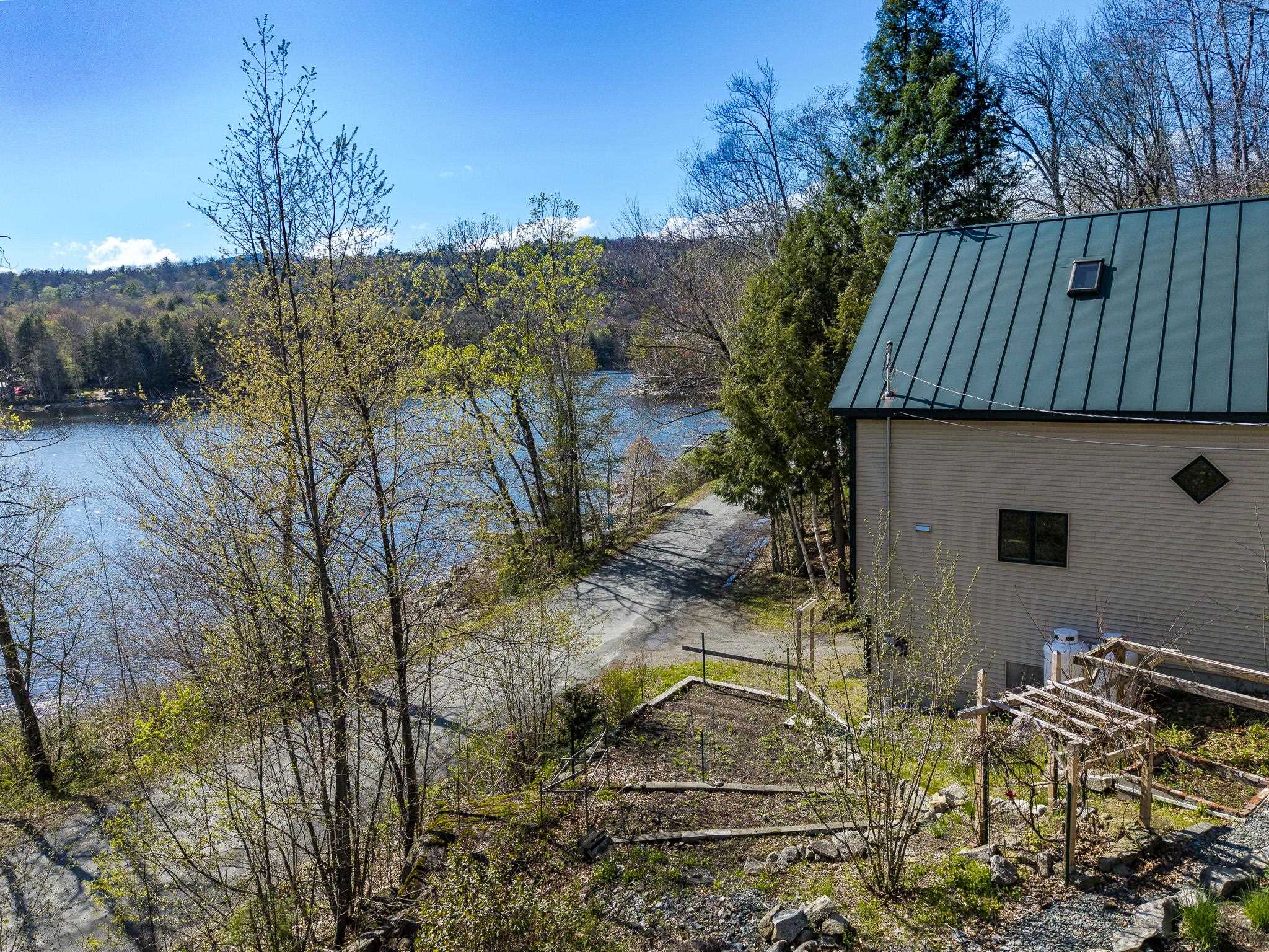 1068 Goose Pond Road Canaan, NH 03741 - Photo 36 of 38
