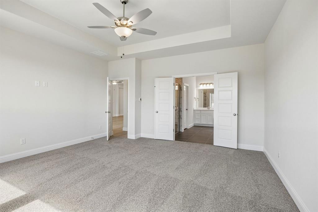 4121 Winnow Lane Joshua, TX 76058 - Photo 17 of 39 13-4121Winnow_021