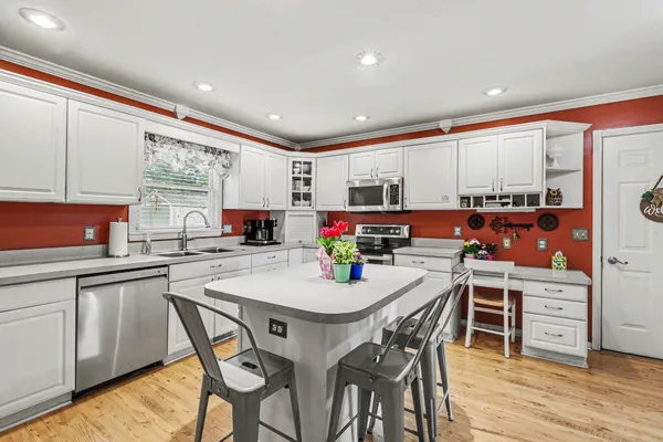 $349,900 | 1273 Deer Run, Grass Lake, MI 49240