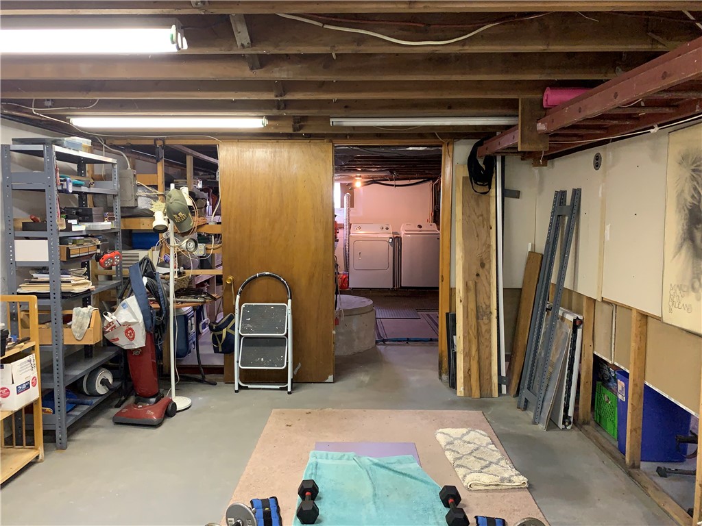 28 Old Reservoir Road Cumberland, RI 02864 - Photo 18 of 28