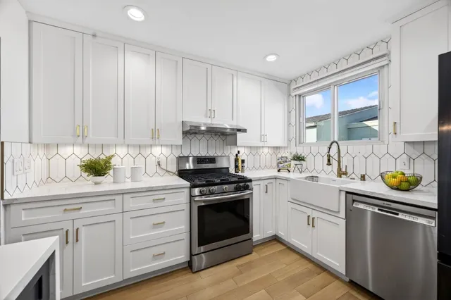 $998,000 | 422 Andover Drive, Pacifica, CA 94044