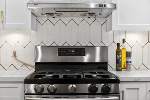 $998,000 | 422 Andover Drive, Pacifica, CA 94044