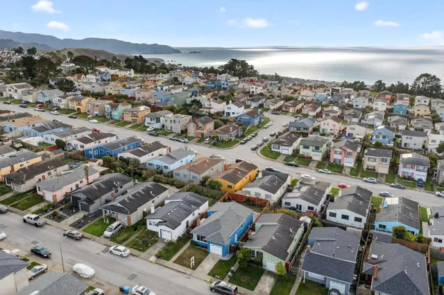 $998,000 | 422 Andover Drive, Pacifica, CA 94044