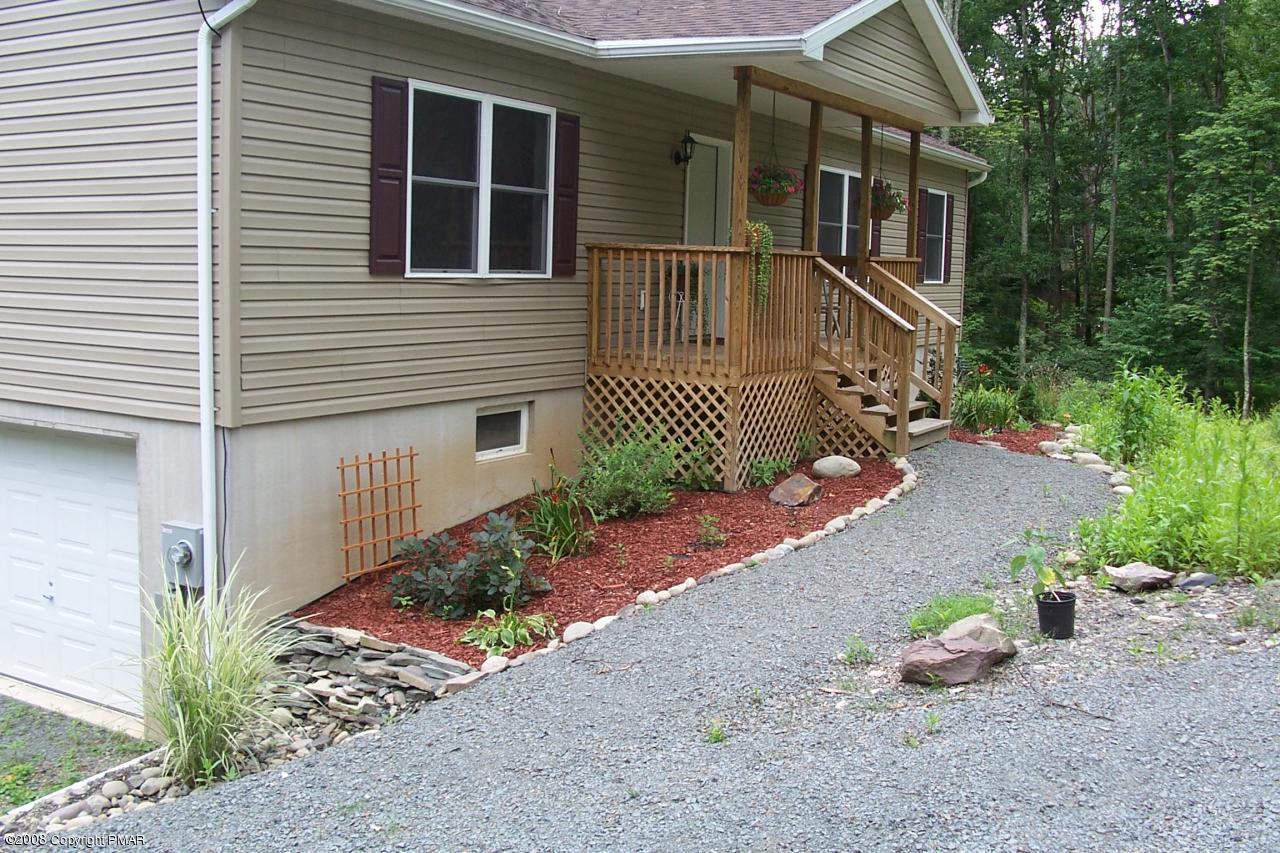 31 Spring Run Lane Cresco, PA 18326 - Photo 13 of 14 just added front appel