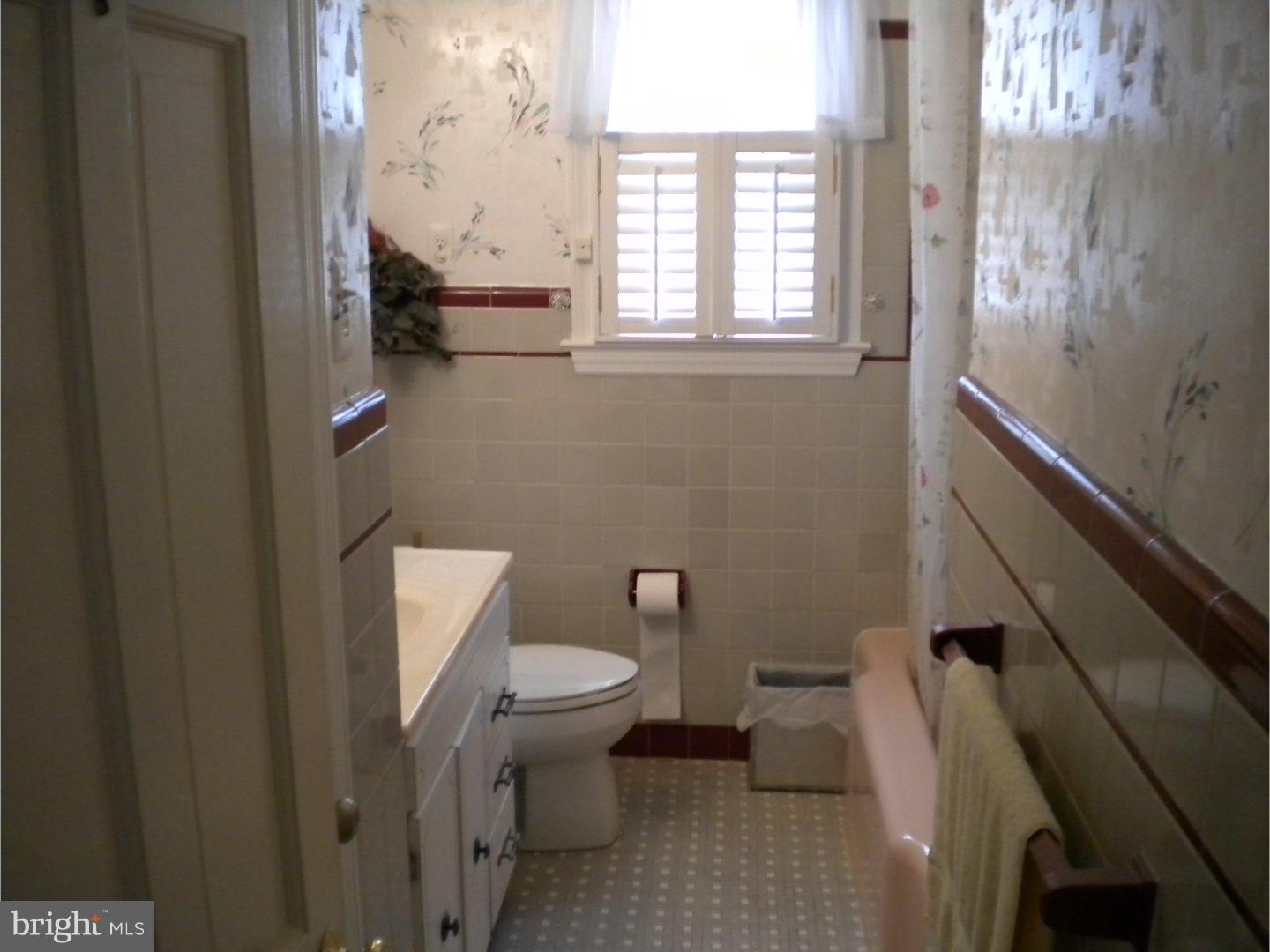 233 Hopkins Road Haddon Township, NJ 08033 - Photo 11 of 22 Gallery Image 11