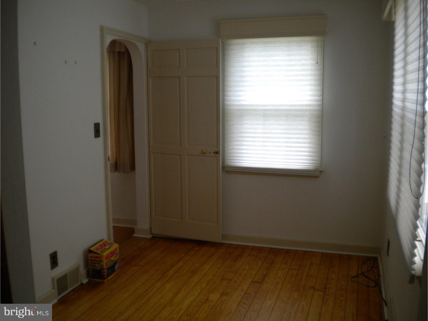 233 Hopkins Road Haddon Township, NJ 08033 - Photo 12 of 22 Gallery Image 12