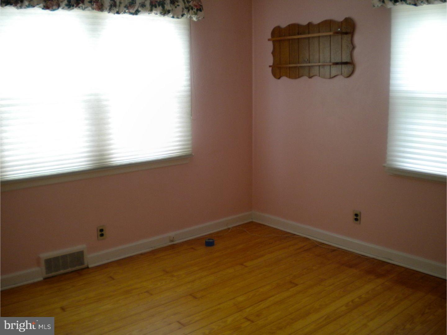 233 Hopkins Road Haddon Township, NJ 08033 - Photo 9 of 22 Gallery Image 9