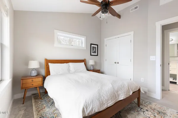 $2,015 | 313 Dacian Avenue, Unit B, Durham, NC 27701