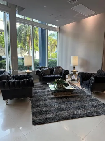 $3,900 | 275 Northeast 18th Street, Unit 1405, Miami, FL 33132