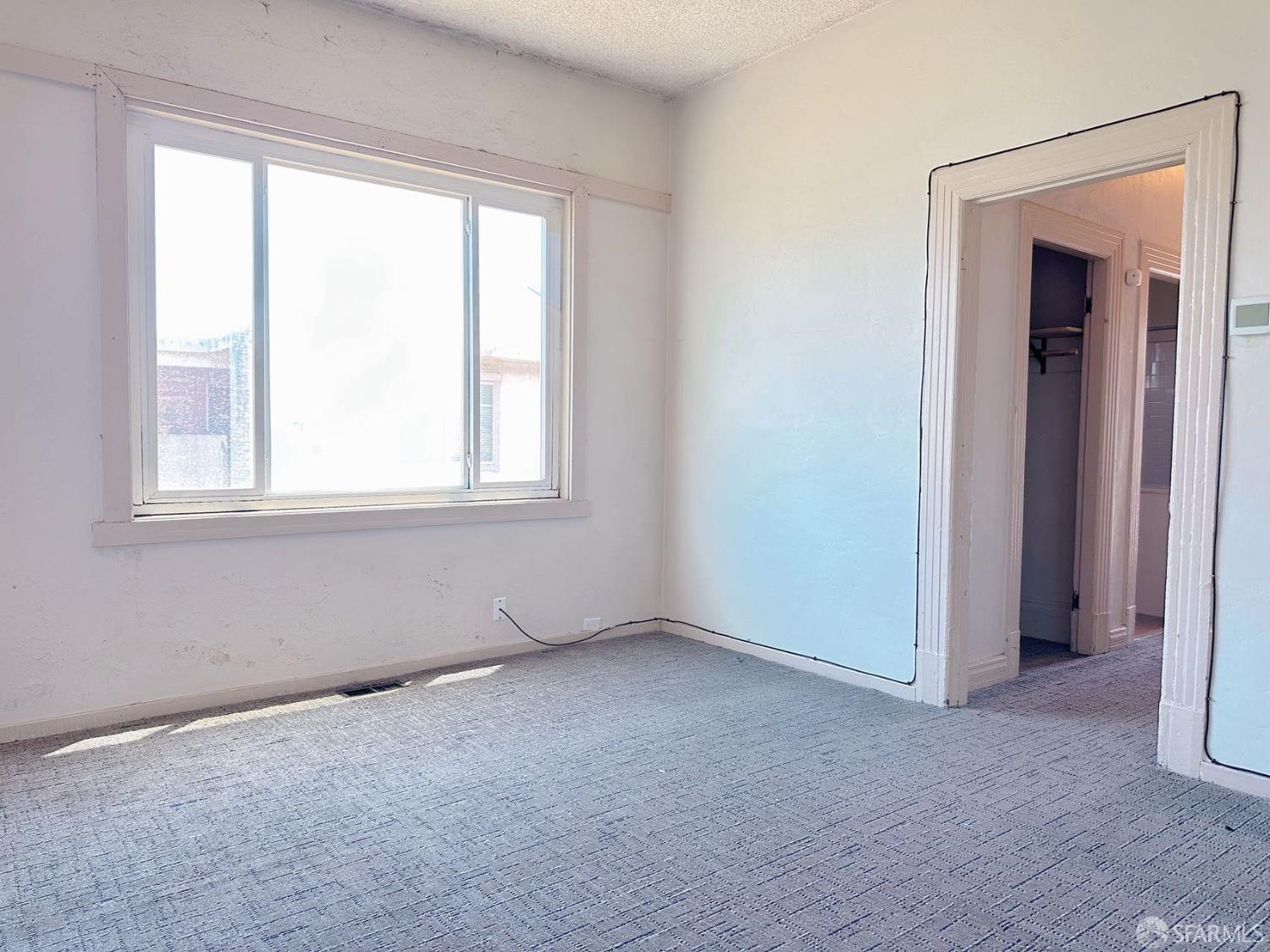 322 Commercial Avenue South San Francisco, CA 94080 - Photo 20 of 32 an empty room with a window