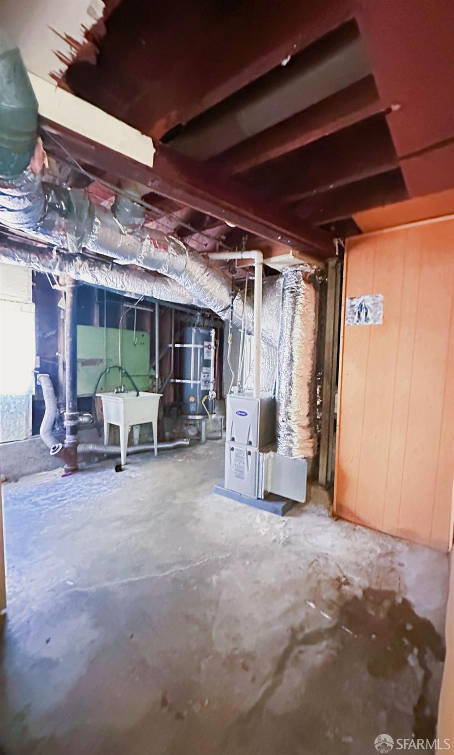 322 Commercial Avenue South San Francisco, CA 94080 - Photo 7 of 32 a view of empty room with wooden floor