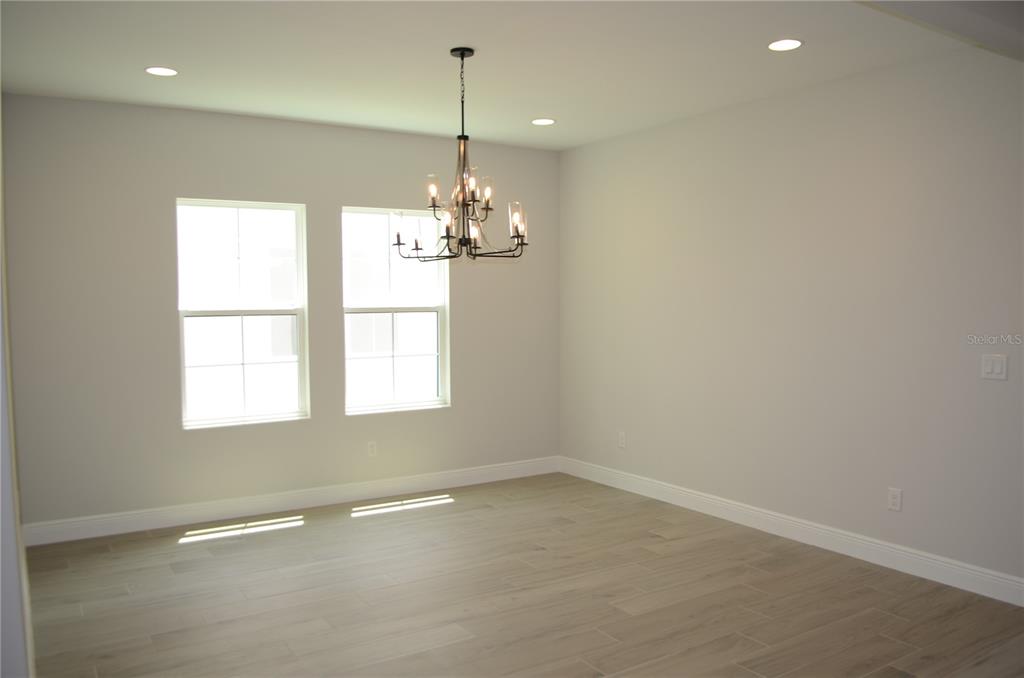 35311 Big Hawk Drive Zephyrhills, FL 33541 - Photo 13 of 34