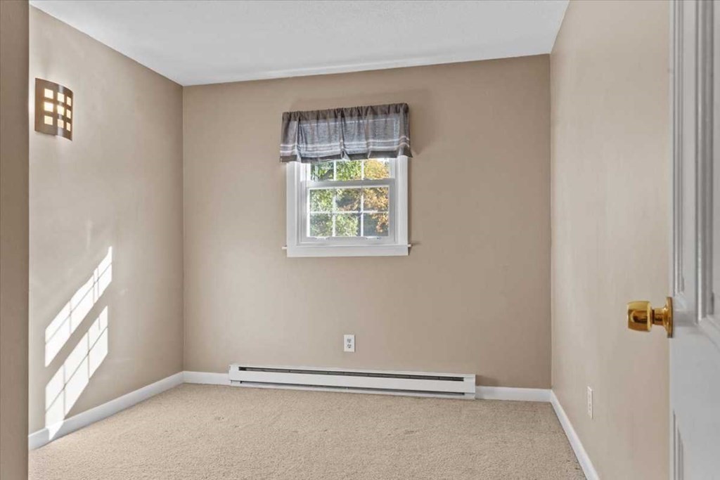 170 Shepard Road Sturbridge, MA 01566 - Photo 15 of 41 an empty room with windows