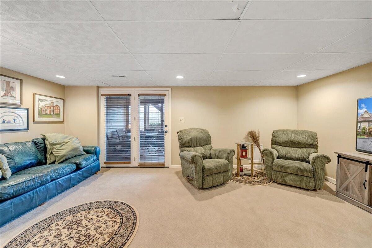 66 Scarlet Street Hardy, VA 24101 - Photo 48 of 72 a living room with furniture a couch and two dresser