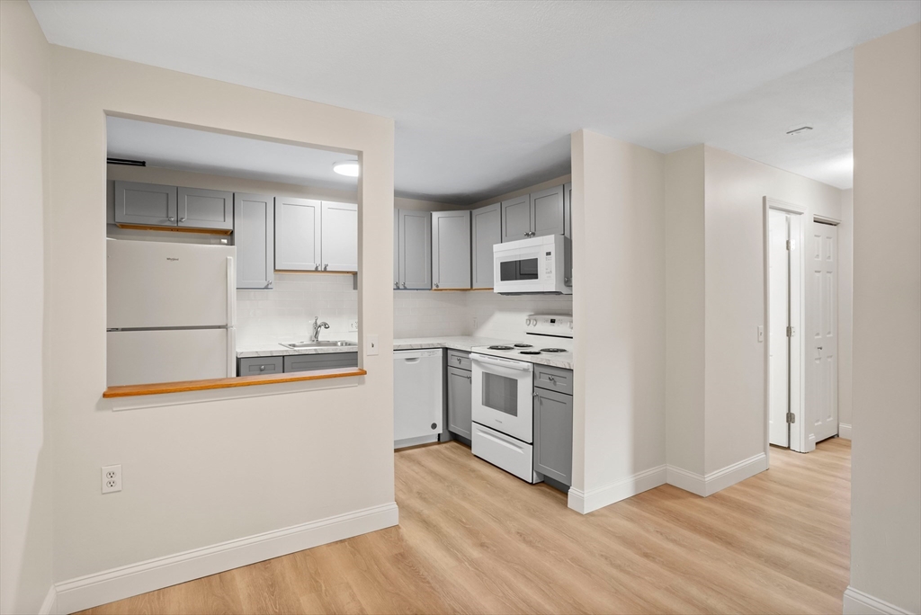 17 Davis Road, Unit C15 Acton, MA 01720 - Photo 16 of 31 Gallery Image 16