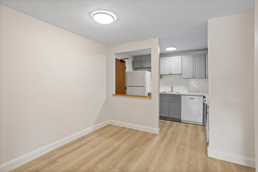 17 Davis Road, Unit C15 Acton, MA 01720 - Photo 19 of 31 Gallery Image 19
