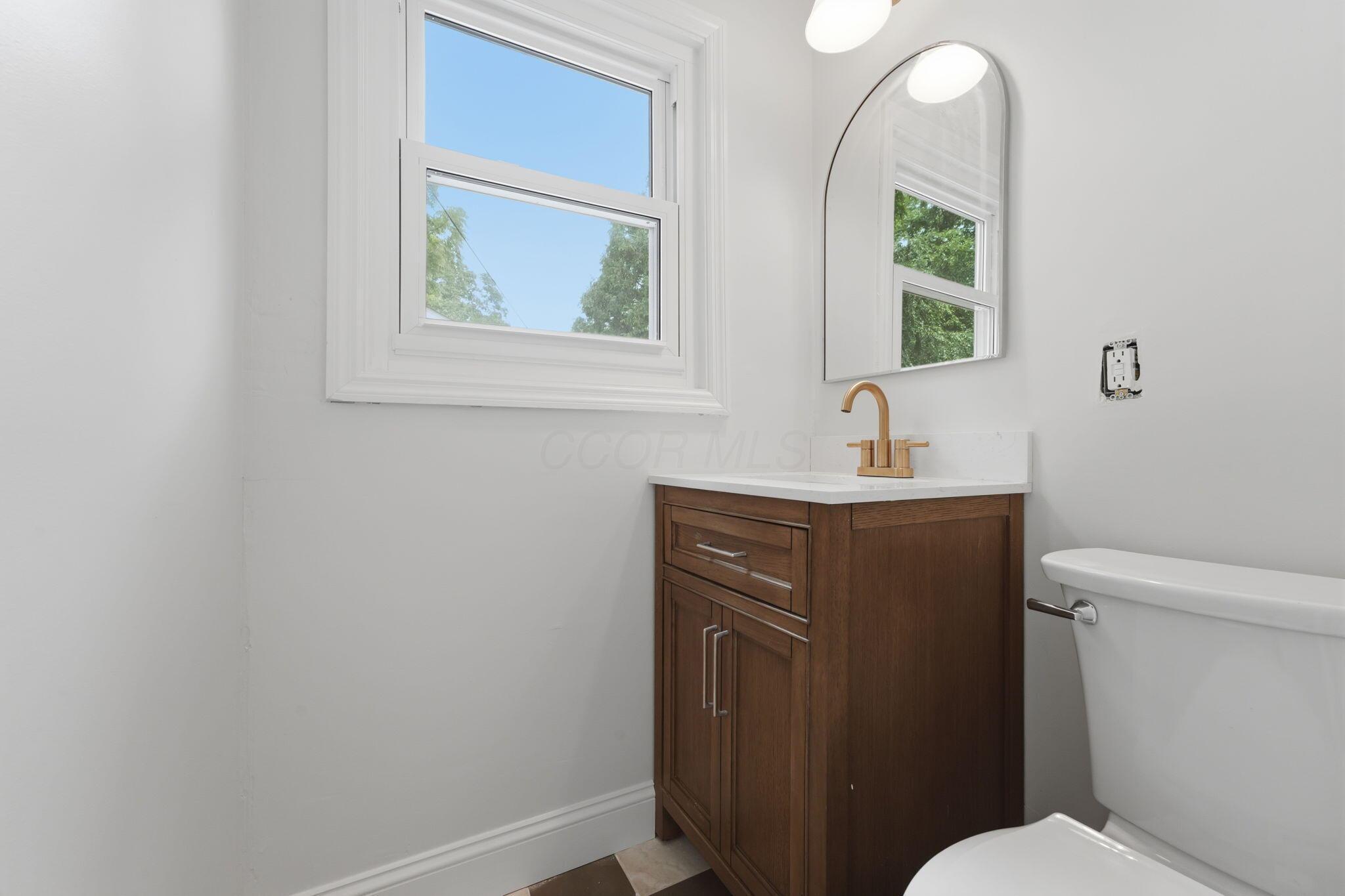 226 Fallis Road Columbus, OH 43214 - Photo 21 of 67 19-web-or-mls-226-fallis-rd