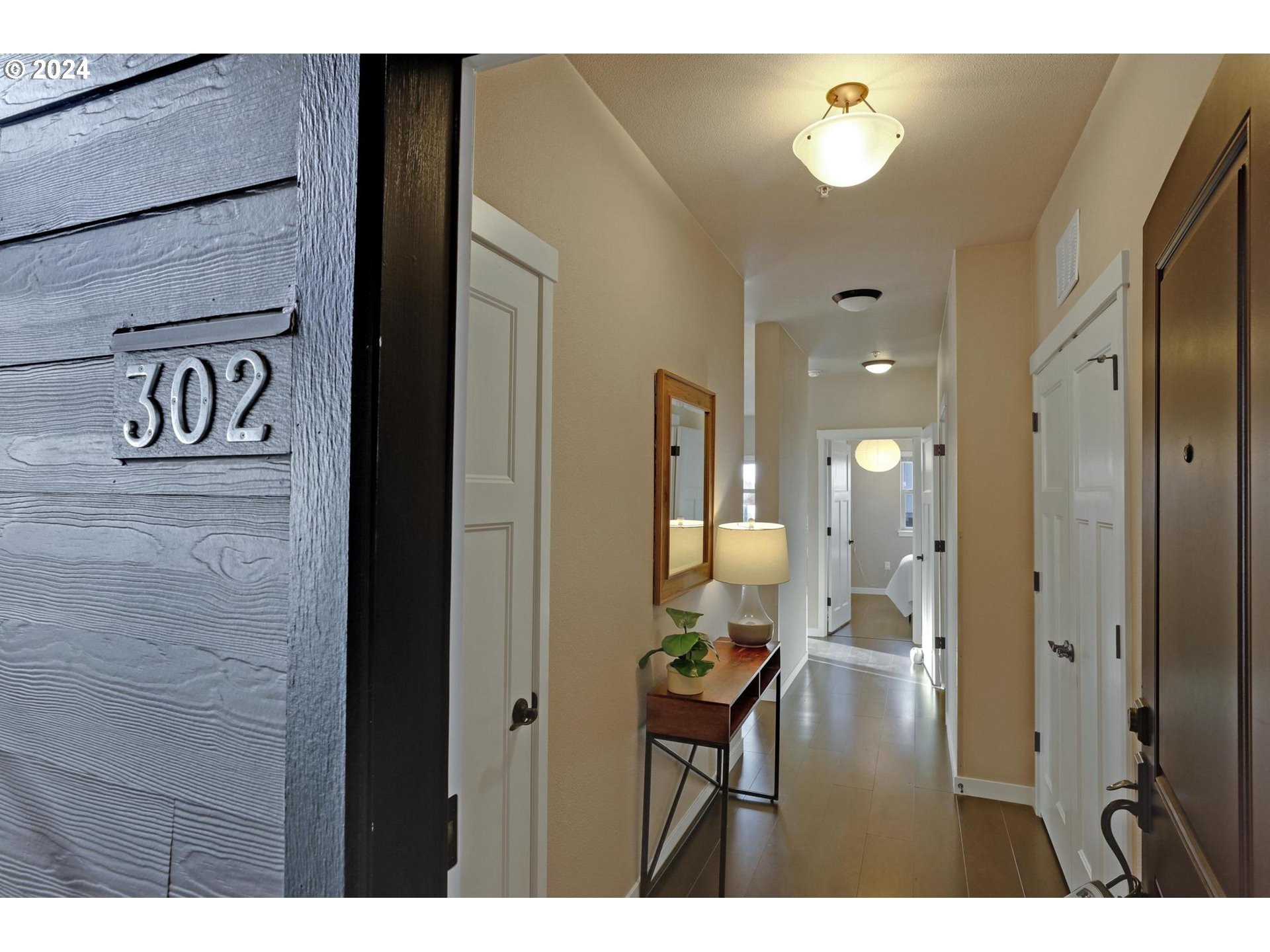 13925 Southwest Meridian Street, Unit 302 Beaverton, OR 97005 - Photo 2 of 25