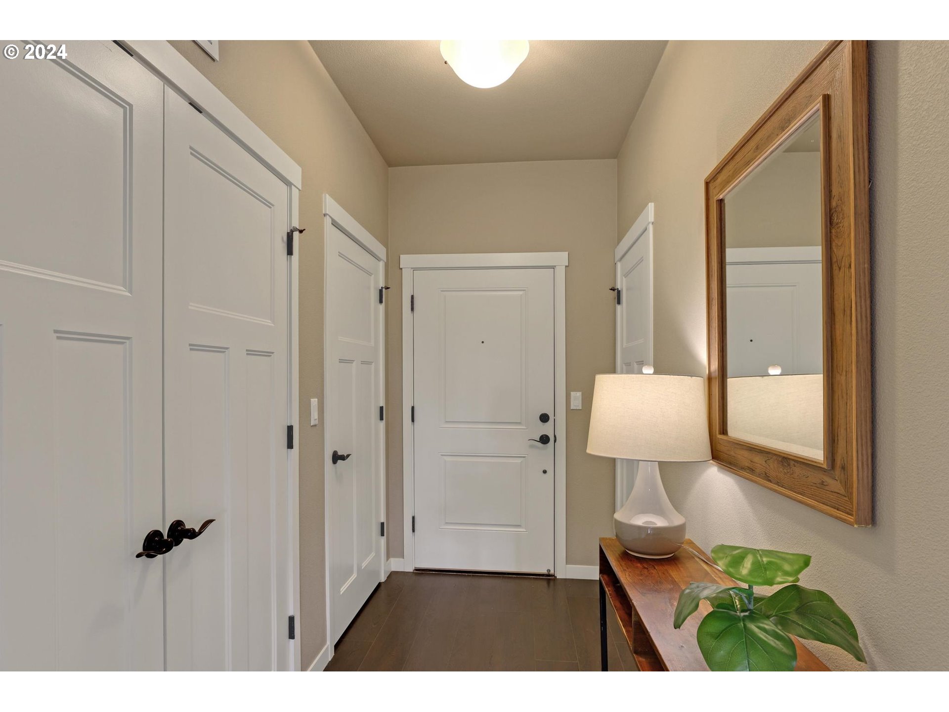 13925 Southwest Meridian Street, Unit 302 Beaverton, OR 97005 - Photo 3 of 25